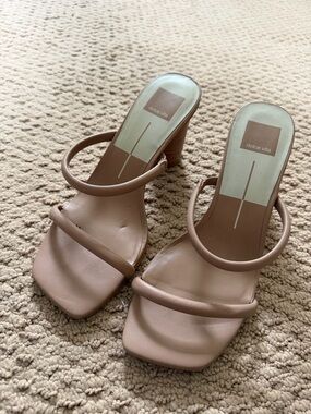 Dolce Vita Women's Nude Strappy Block Heel Sandals W8